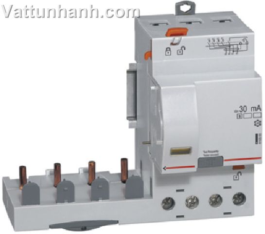 CIRCUIT BREAKER DX3 BDA 4P 40A AC 300MA